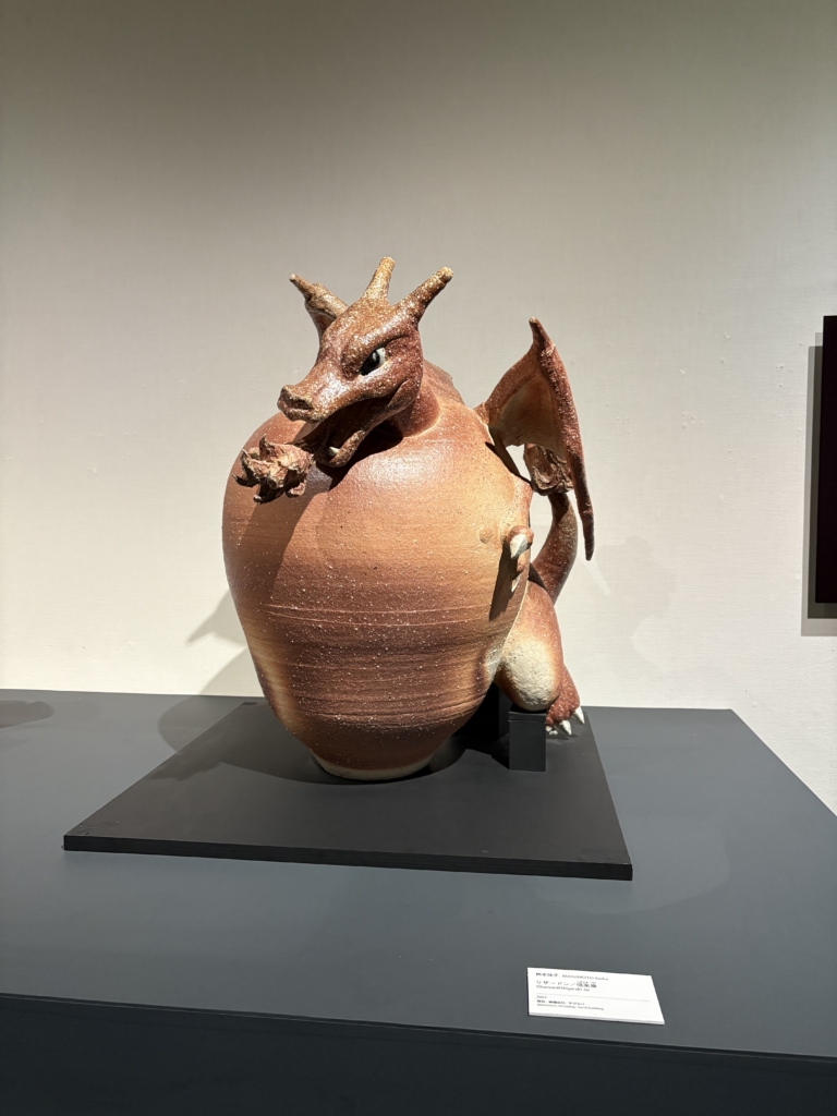名古屋のポケモン工芸展に展示されたリザードンアート作品